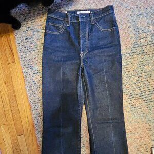 Ribcage Levis